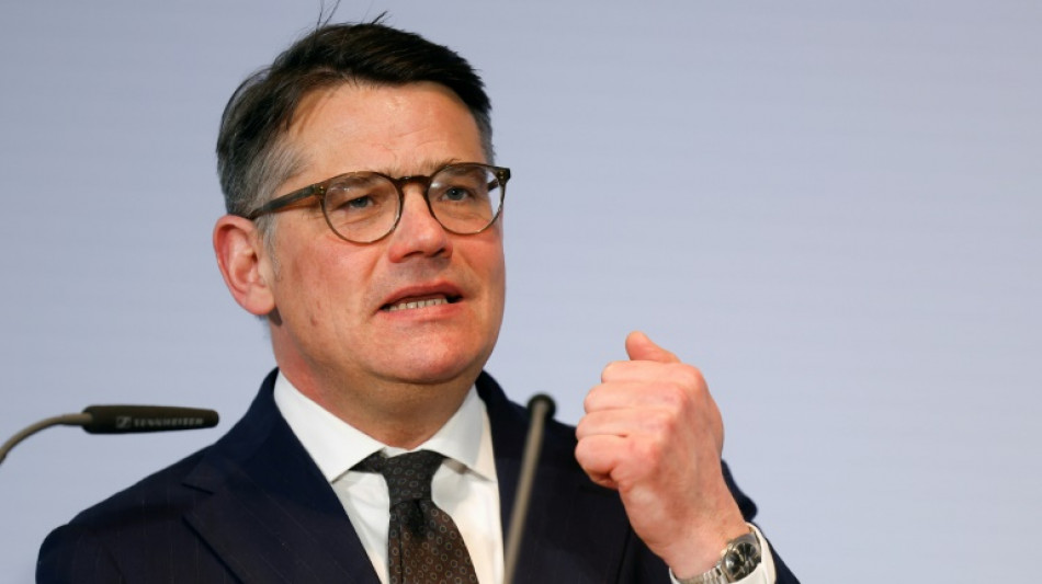 Ministerpr&auml;sidenten einig bei 50 Euro Bargeld-Obergrenze f&uuml;r Fl&uuml;chtlinge