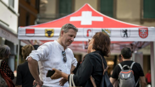 Critiqu&eacute;, le leader de la droite populiste suisse se ressource dans son fief