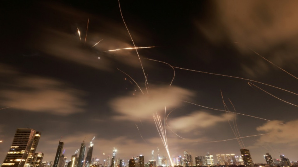 Khamenei promete seguir lutando e Irã lança mais mísseis hipersônicos contra Israel