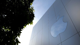 Apple obt&eacute;m lucro trimestral recorde de US$ 36 bilh&otilde;es