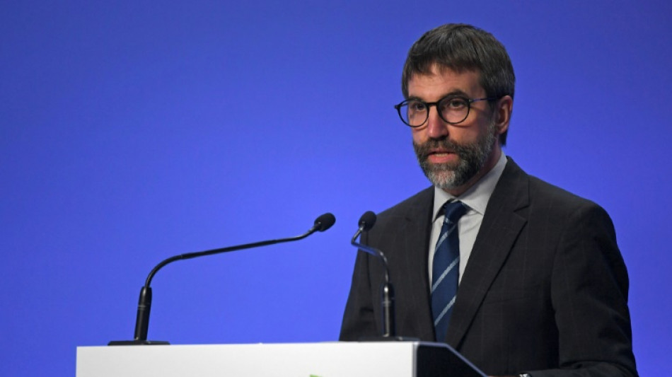 Canad&aacute; analiza postergar su plan de reducci&oacute;n de emisiones contaminantes