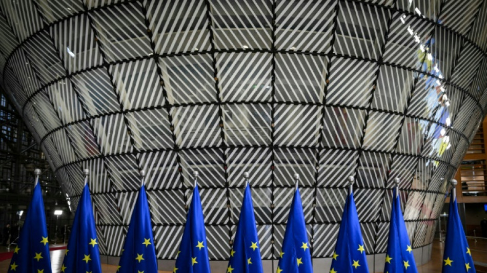 UE prop&otilde;e flexibilizar regras para enviar solicitantes de asilo a terceiros pa&iacute;ses