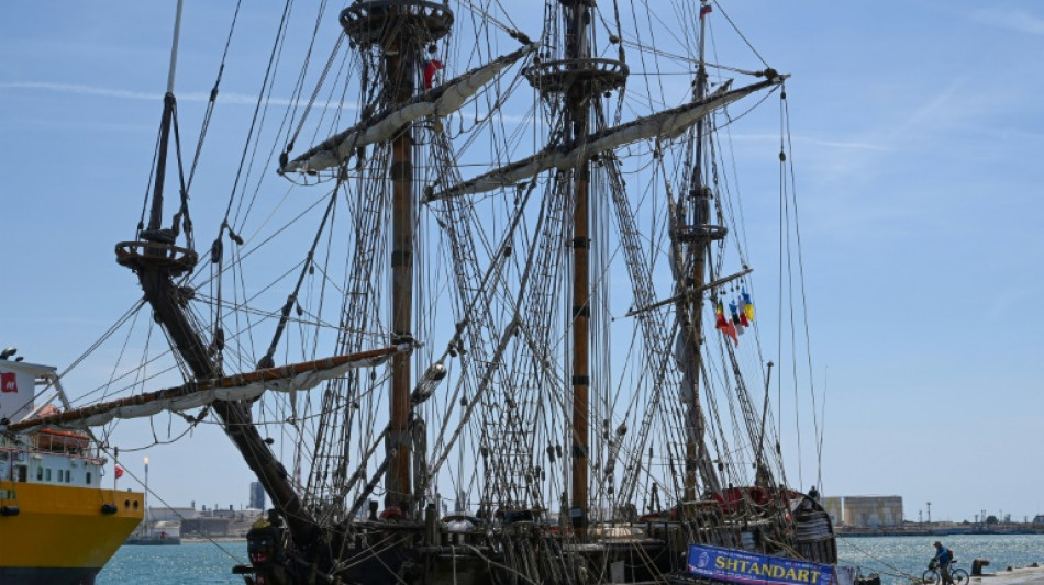 Le voilier russe Shtandart fait escale &agrave; La Rochelle en d&eacute;pit des sanctions