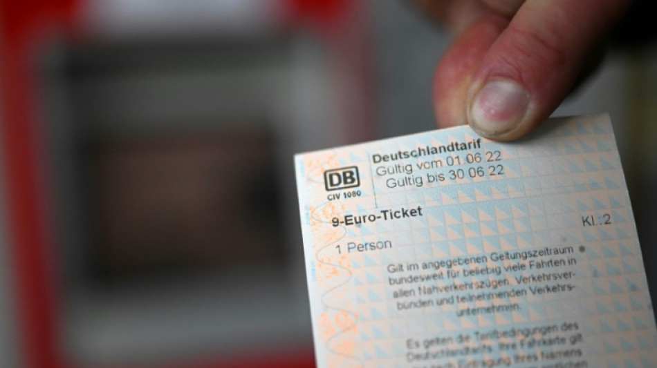 Verbrauchersch&uuml;tzer sehen bei Finanzierung von Nahverkehrsticket Bund in der Pflicht