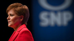 Finances du parti ind&eacute;pendantiste &eacute;cossais: 7 heures de garde &agrave; vue pour l'ex-Premi&egrave;re ministre Sturgeon