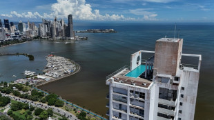 Major quake hits Panama, no deaths reported