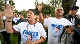 La familia del presidenciable baleado en Colombia demanda a Petro por "hostigamiento"