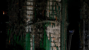 Hong Kong busca a cientos de desaparecidos tras el incendio que dejó al menos 83 muertos