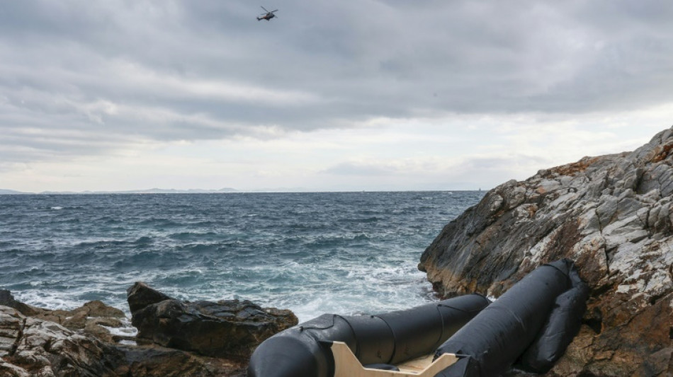 Al menos siete muertos en el naufragio de un barco de migrantes en Grecia