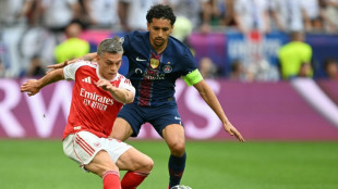 Arsenal agree Trossard fee for Beskitas switch