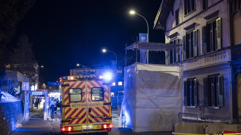 Bus turistico coinvolto in un incidente stradale in Svizzera, 'diversi morti'