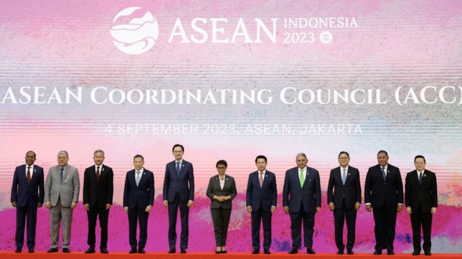 Les dirigeants de l'Asean appellent la junte birmane &agrave; cesser les attaques contre les civils