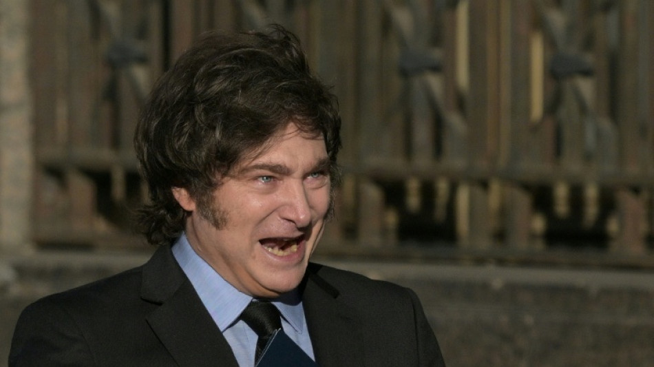 Presidente argentino volta a atacar a imprensa