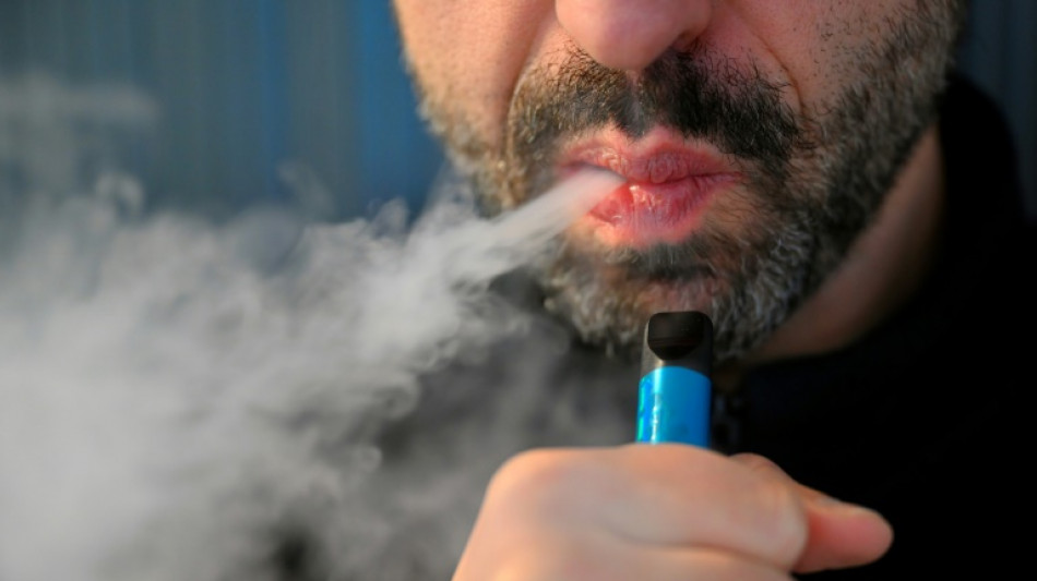 730.000 Euro Steuerschaden: Illegale E-Zigaretten in Hamburg beschlagnahmt