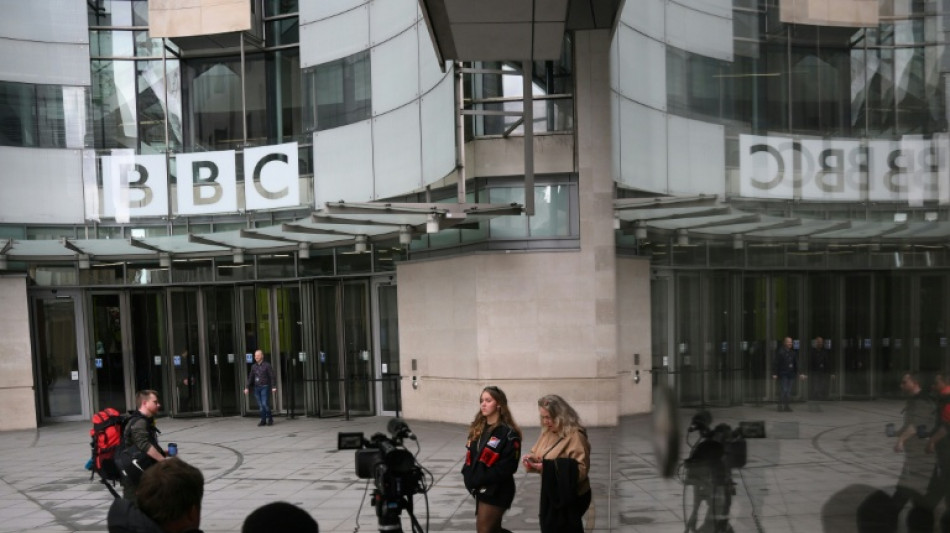 La BBC afirma que se enfrenta a un "desafío sin precedentes" para financiar sus contenidos