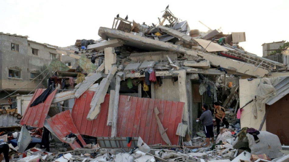 Medics discover with horror relatives among Gaza dead