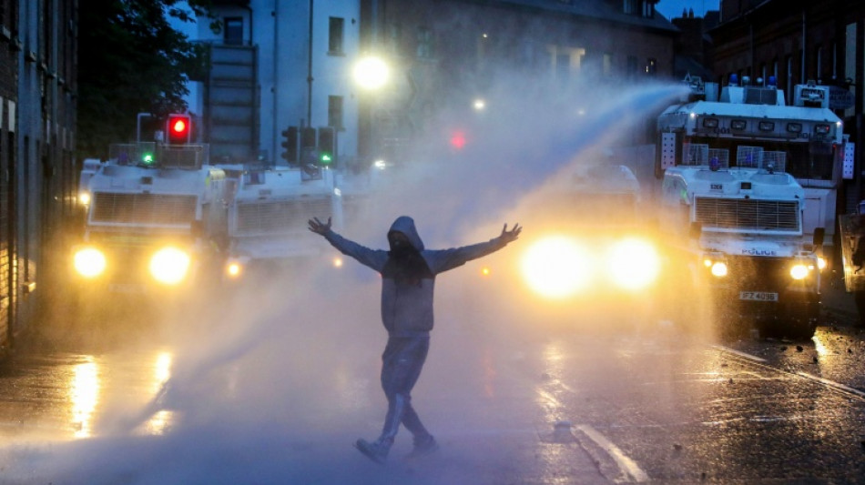 Northern Ireland hit by fourth night of clashes