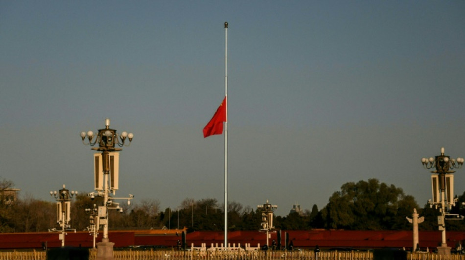 M&aacute;s de 50 desaparecidos en el derrumbe de una mina en China