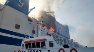 Passagier nach Brand auf Mittelmeer-F&auml;hre lebend gefunden