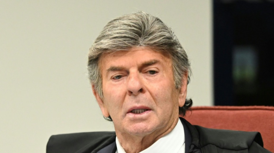 Julgamento da trama golpista é retomado com críticas de Fux ao processo