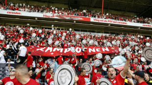 PSV Eindhoven &eacute; campe&atilde;o holand&ecirc;s pela 25&ordf; vez na hist&oacute;ria