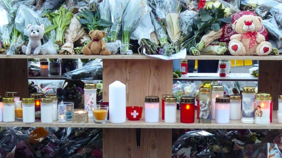 Swiss investigate bar managers after deadly New Year's blaze