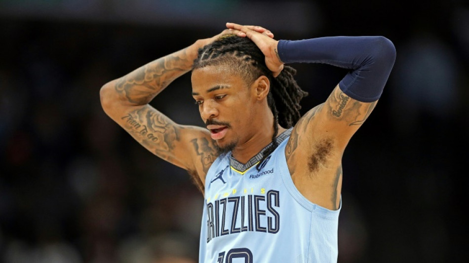 NBA: Morant &eacute;cope d'une amende pour un geste mimant une arme &agrave; feu