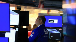 Wall Street cl&ocirc;ture en hausse, record du Nasdaq