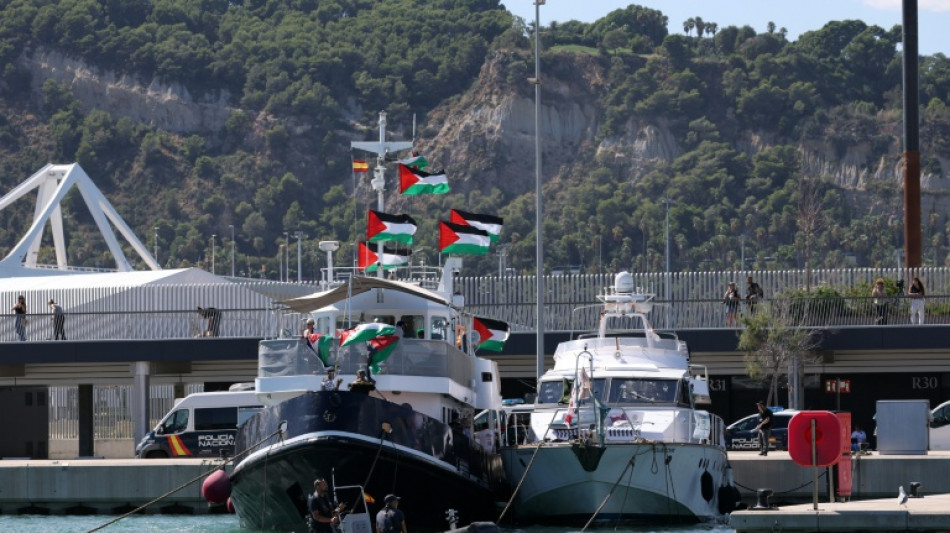 Flotilha com ajuda humanitária para Gaza volta a zarpar de Barcelona
