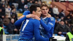 Como: Fabregas, Douvikas sta bene e Baturina puo' dare una mano