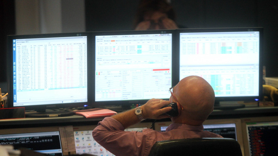 Lo spread Btp-Bund apre in lieve rialzo a 63 punti base