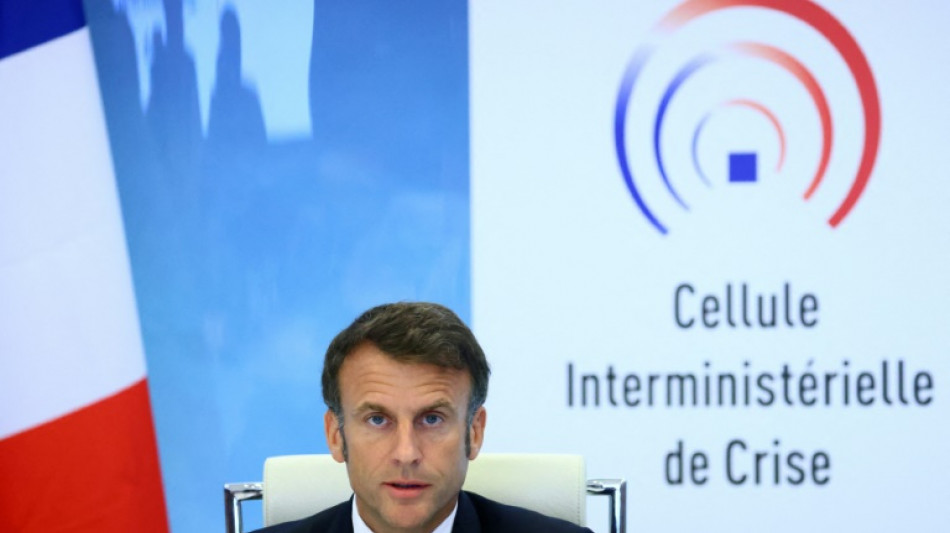 Macron: Onlinenetzwerke sollen "besonders sensible" Inhalte zu Protesten l&ouml;schen