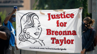 Cuatro polic&iacute;as inculpados por muerte de afroestadounidense Breonna Taylor