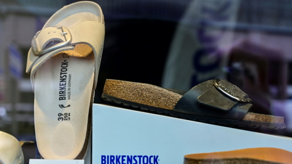 Le fabricant de sandales Birkenstock d&eacute;pose son dossier d'entr&eacute;e en Bourse &agrave; Wall Street