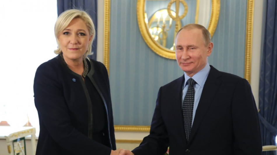 De nouveau accus&eacute; de servir les plans de Moscou, le RN d&eacute;nonce "une cabale"