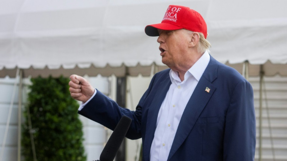 Deportar Musk? Trump não descarta analisar esta possibilidade