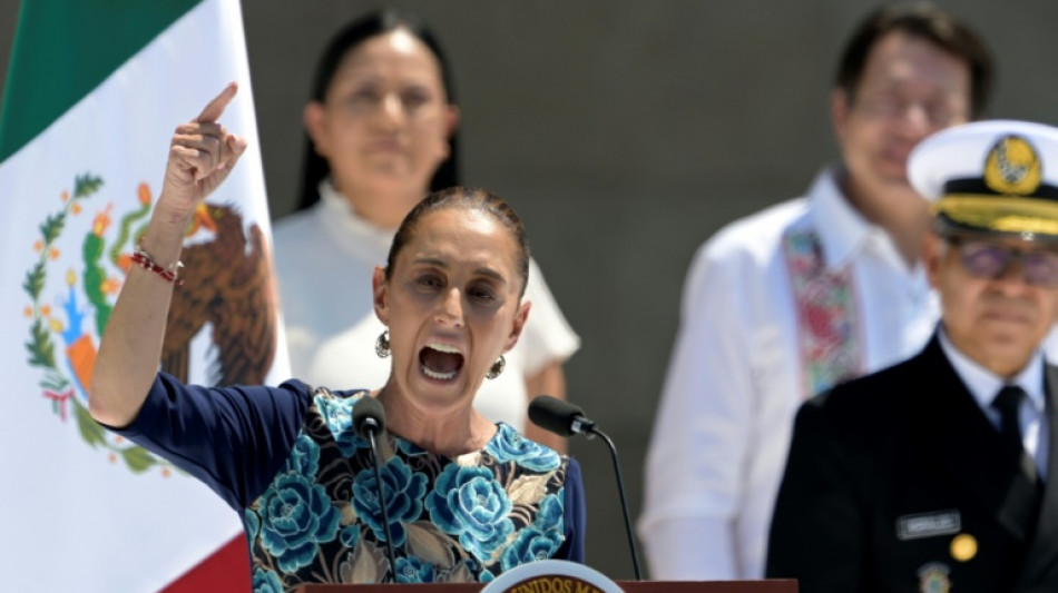 Diante de milhares de mexicanos, Sheinbaum diz que di&aacute;logo derrubar&aacute; tarifas de Trump