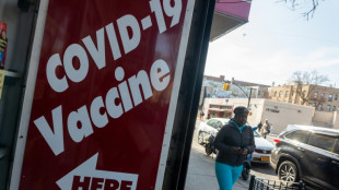 US to limit Covid boosters to over-65s or those at high risk