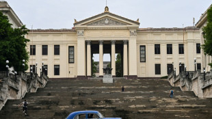 Universitarios protestan en Cuba contra las nuevas tarifas de internet m&oacute;vil