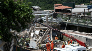 Desabamento deixa quatro mortos e oito desaparecidos em asilo de BH