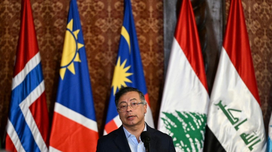 Ex-ator pornô será ministro de Petro na Colômbia