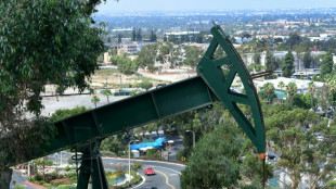Los Angeles busca prohibir la extracci&oacute;n de petr&oacute;leo en &aacute;reas urbanas