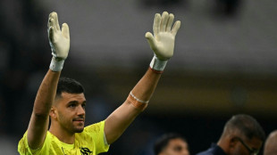 Goleiro argentino Ger&oacute;nimo Rulli assina com o Manchester City