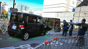 Une voiture percute une barri&egrave;re pr&egrave;s de l'ambassade d'Isra&euml;l &agrave; Tokyo: un homme arr&ecirc;t&eacute;, un policier bless&eacute;