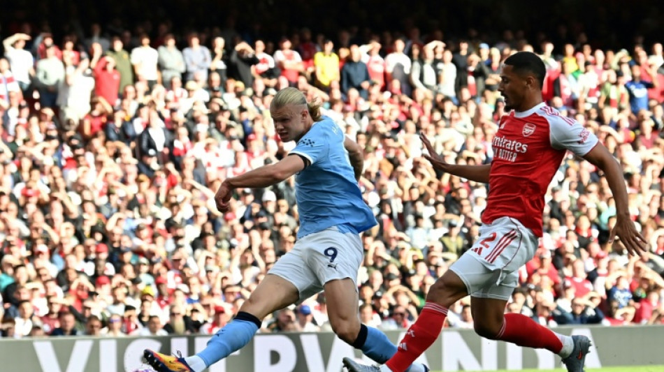 Foot: Arsenal et Manchester City se neutralisent, bonne affaire pour Liverpool