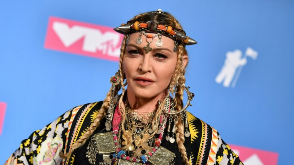 Madonna hospitalizada por infecci&oacute;n bacteriana, aplazada su gira 