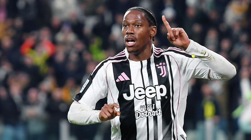 David lascia la Juve, &egrave; in partenza da Caselle per Madrid