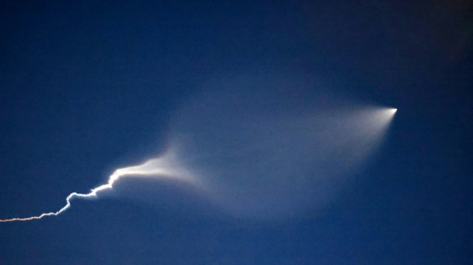 Israel ameaça Khamenei após bombardeio iraniano em hospital deixar 40 feridos