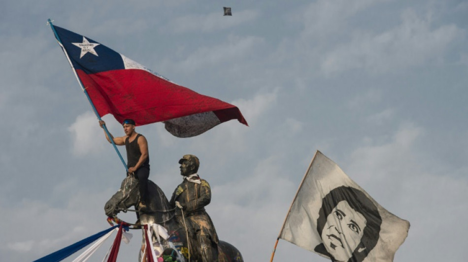 Ex-militar chileno acusado de assassinar artista V&iacute;ctor Jara &eacute; preso nos EUA