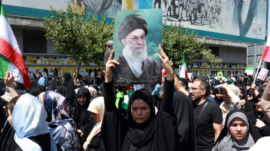 Israel afirma ter atrasado desenvolvimento de bomba atômica pelo Irã